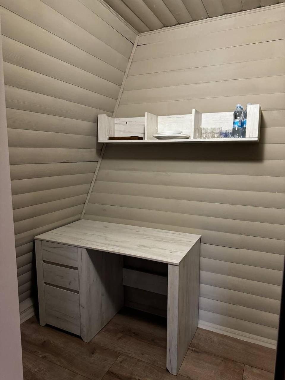 Orlyne Gnizdo Hotel Tsjernivsi Kamer foto