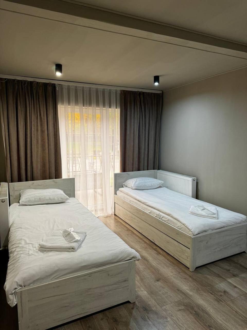 Orlyne Gnizdo Hotel Tsjernivsi Kamer foto
